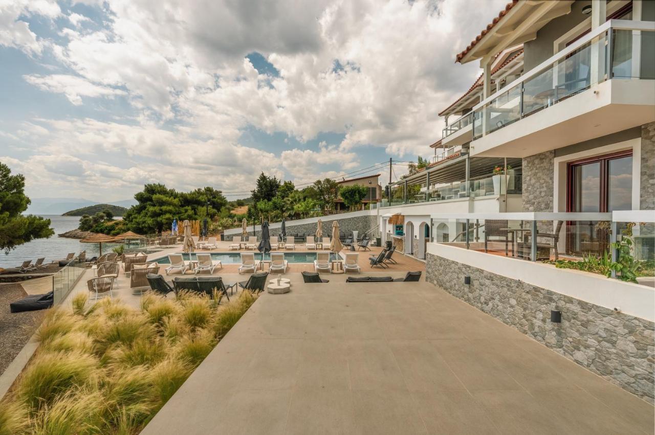 Trizonia Bay Hotel Экстерьер фото