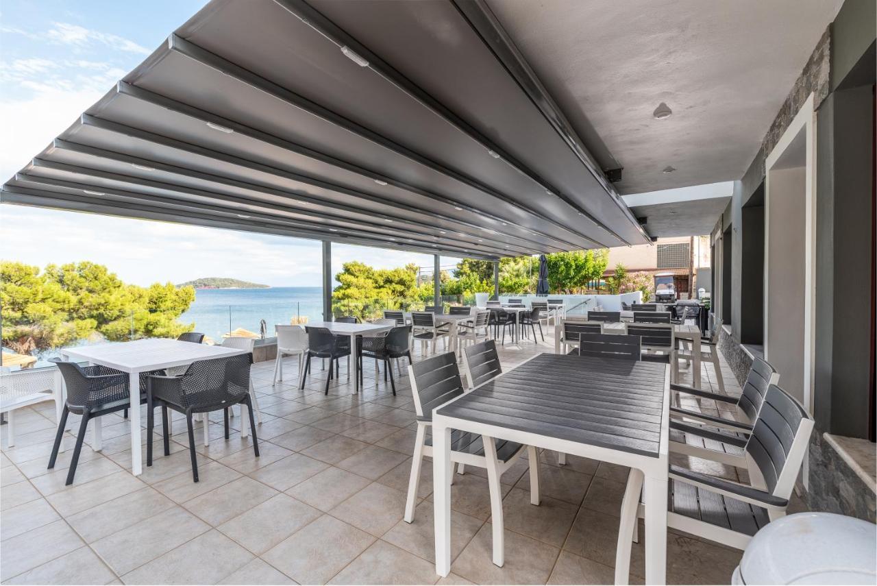 Trizonia Bay Hotel Экстерьер фото