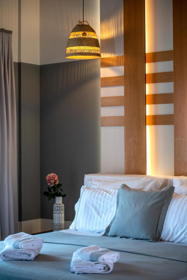 Trizonia Bay Hotel Экстерьер фото