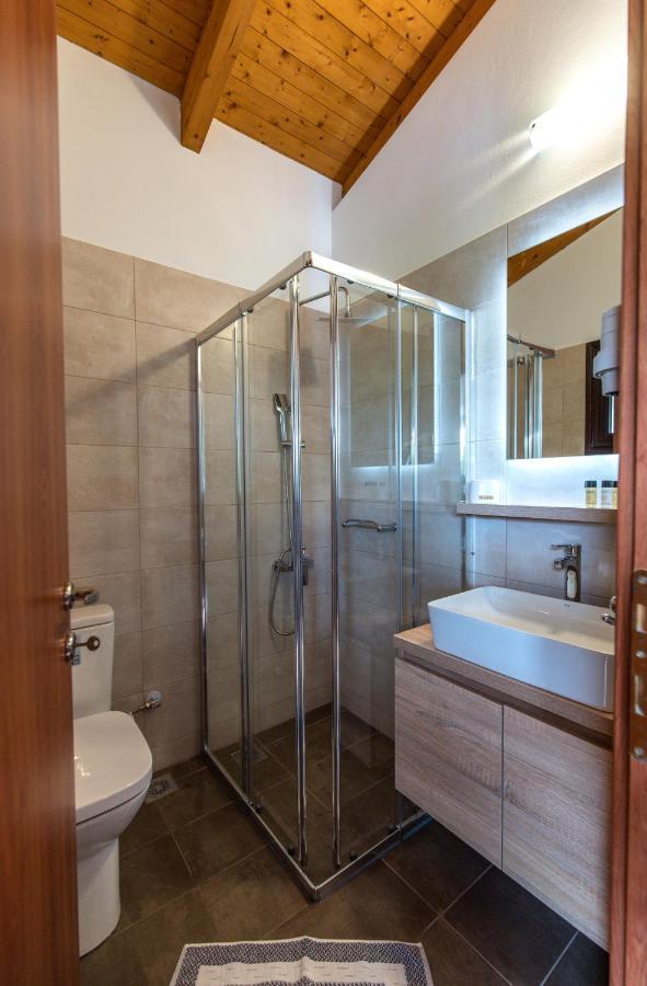 Trizonia Bay Hotel Экстерьер фото