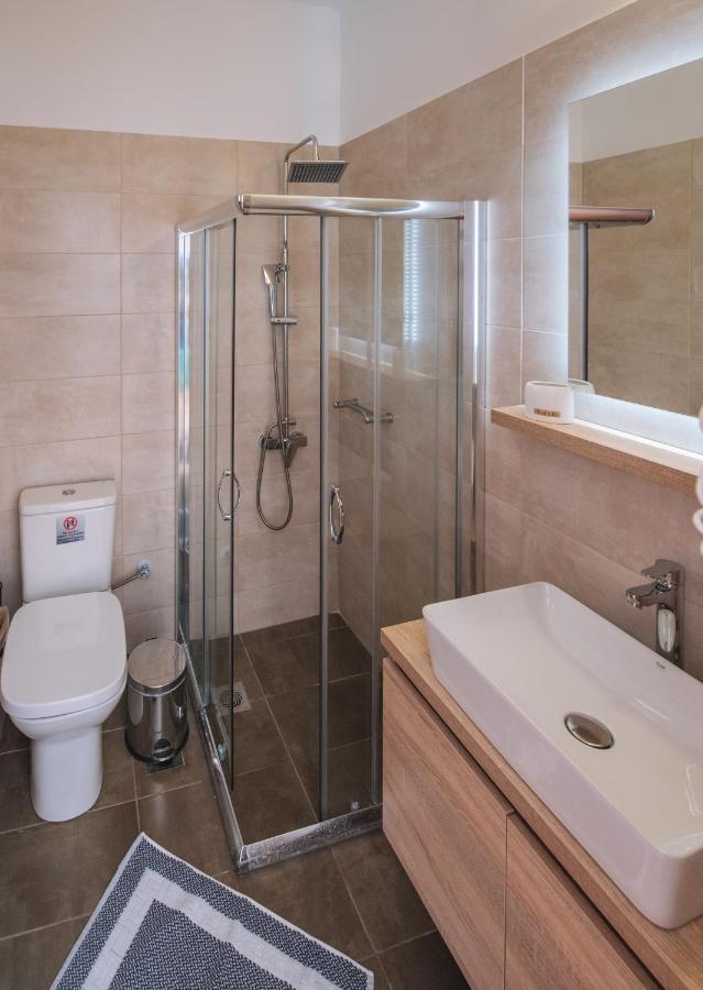Trizonia Bay Hotel Экстерьер фото